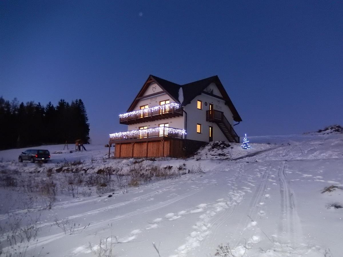 Horske Apartmany Bily Vlk Vaclavov u Bruntalu Exteriör bild