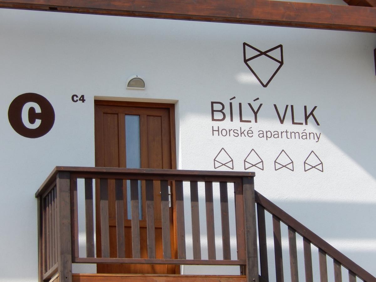Horske Apartmany Bily Vlk Vaclavov u Bruntalu Exteriör bild