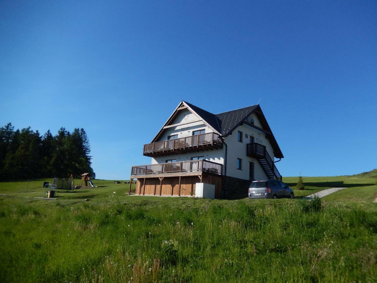 Horske Apartmany Bily Vlk Vaclavov u Bruntalu Exteriör bild